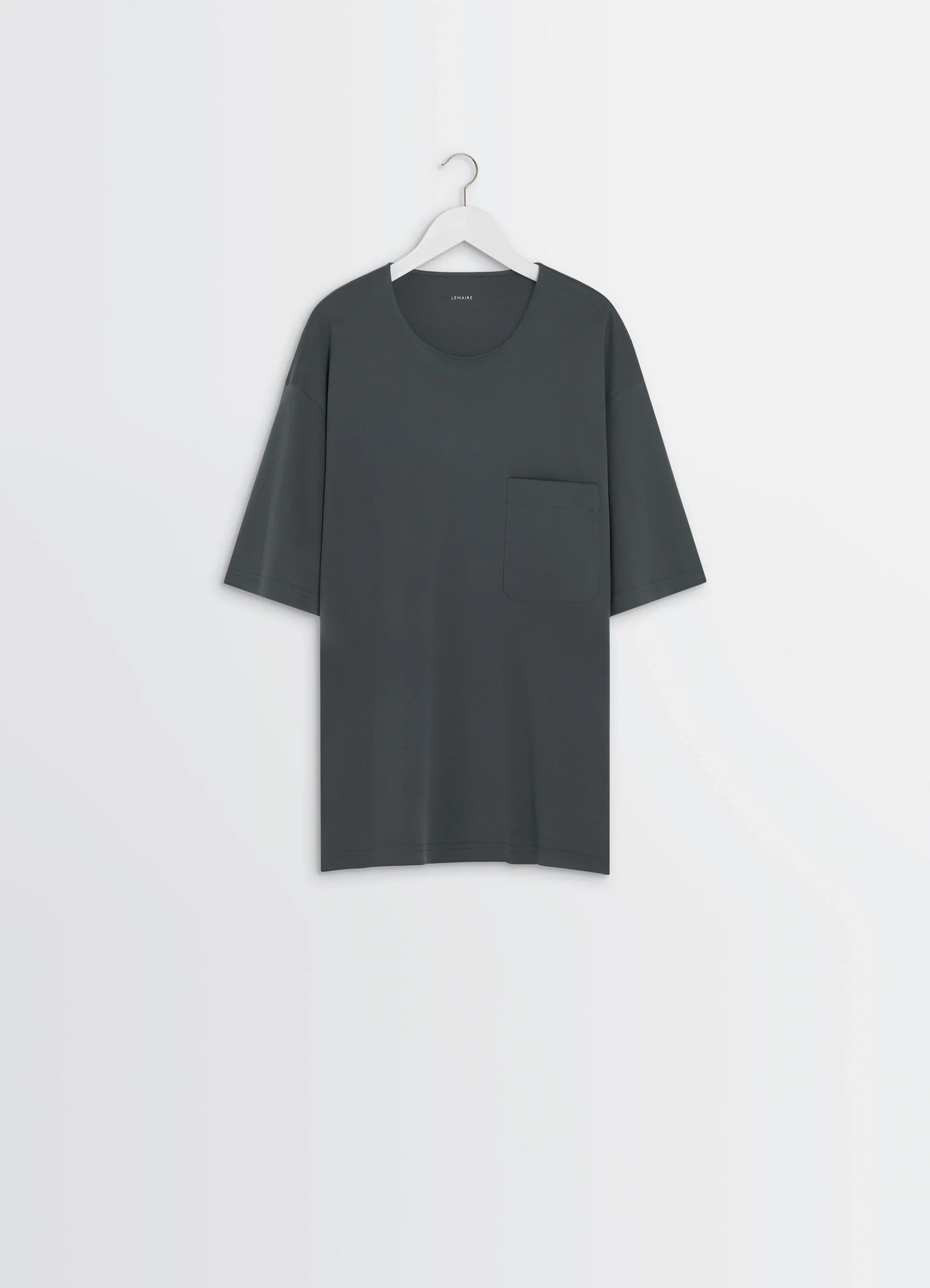 Lemaire casual short-sleeved t-shir in cotton and silk-blend interlock jer, product shot, hanging front vie oversized chest p