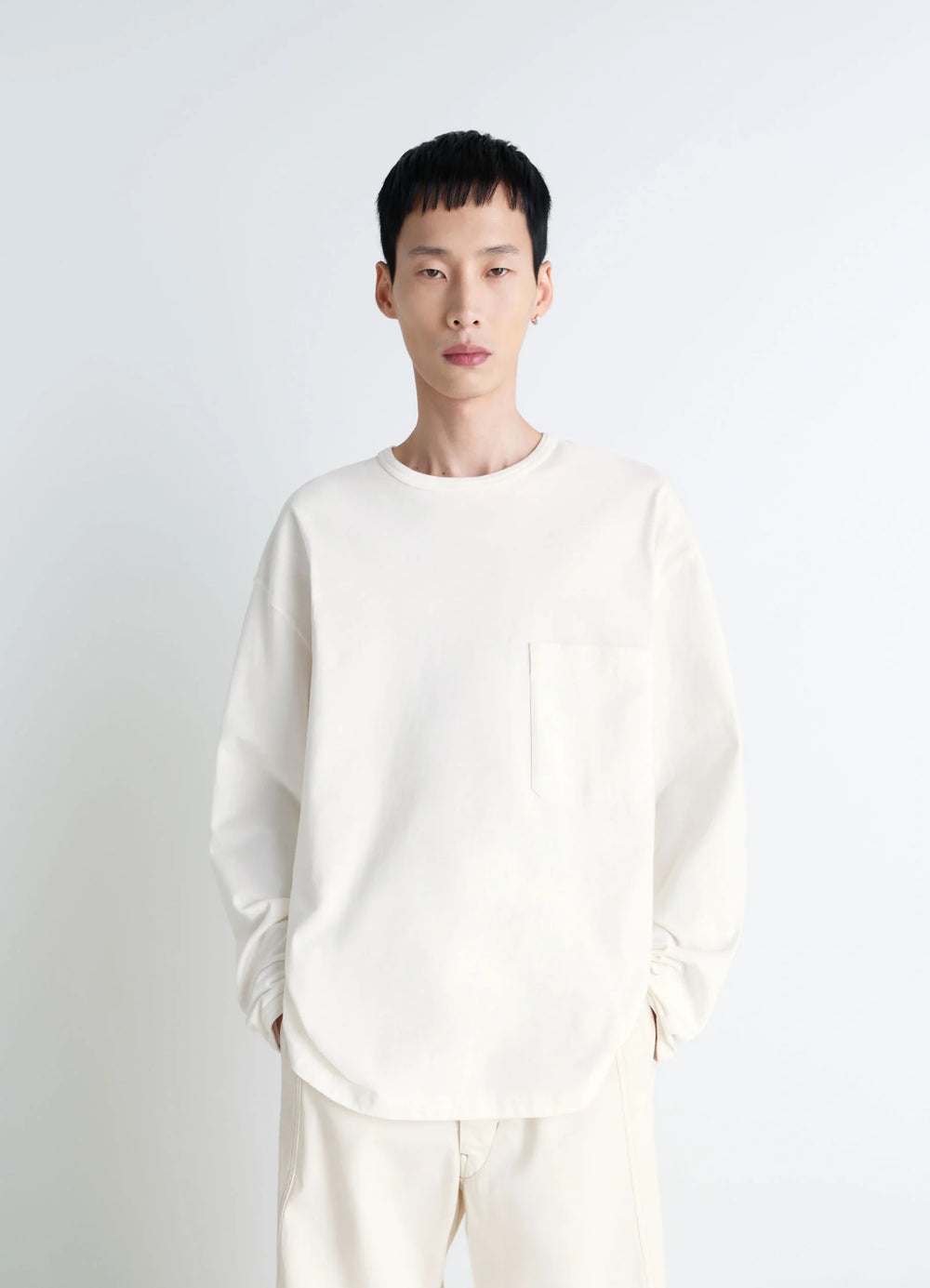 Lemaire Long Sleeve T-Shirt in Cotton Jersey Soft Patina, model shot, Front view Relaxed fit with pocket