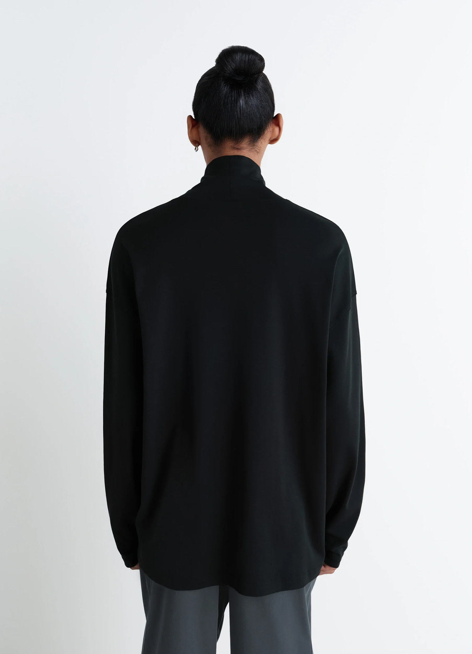 Lemaire relaxed mock neck t-shirt in black cotton silk-blend, model shot, back view draped back silhouette