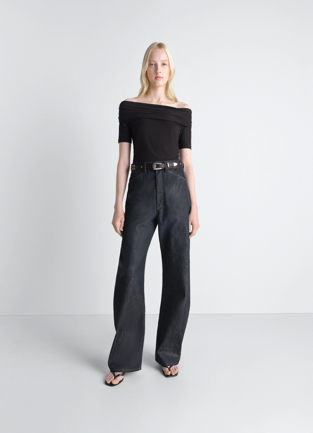 Lemaire Short Sleeve Twisted Top in Cotton Crepe Jersey, model shot, side view off-shoulder fit