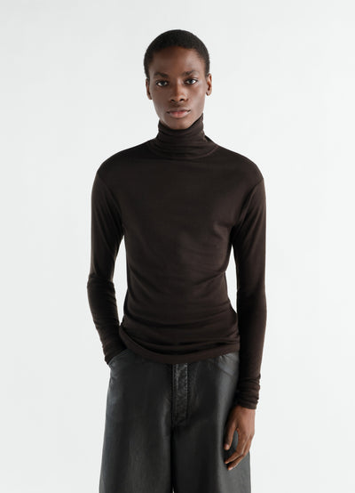 Stand-collar wool and silk jersey top dark brown LEMAIRE worn by a model front view