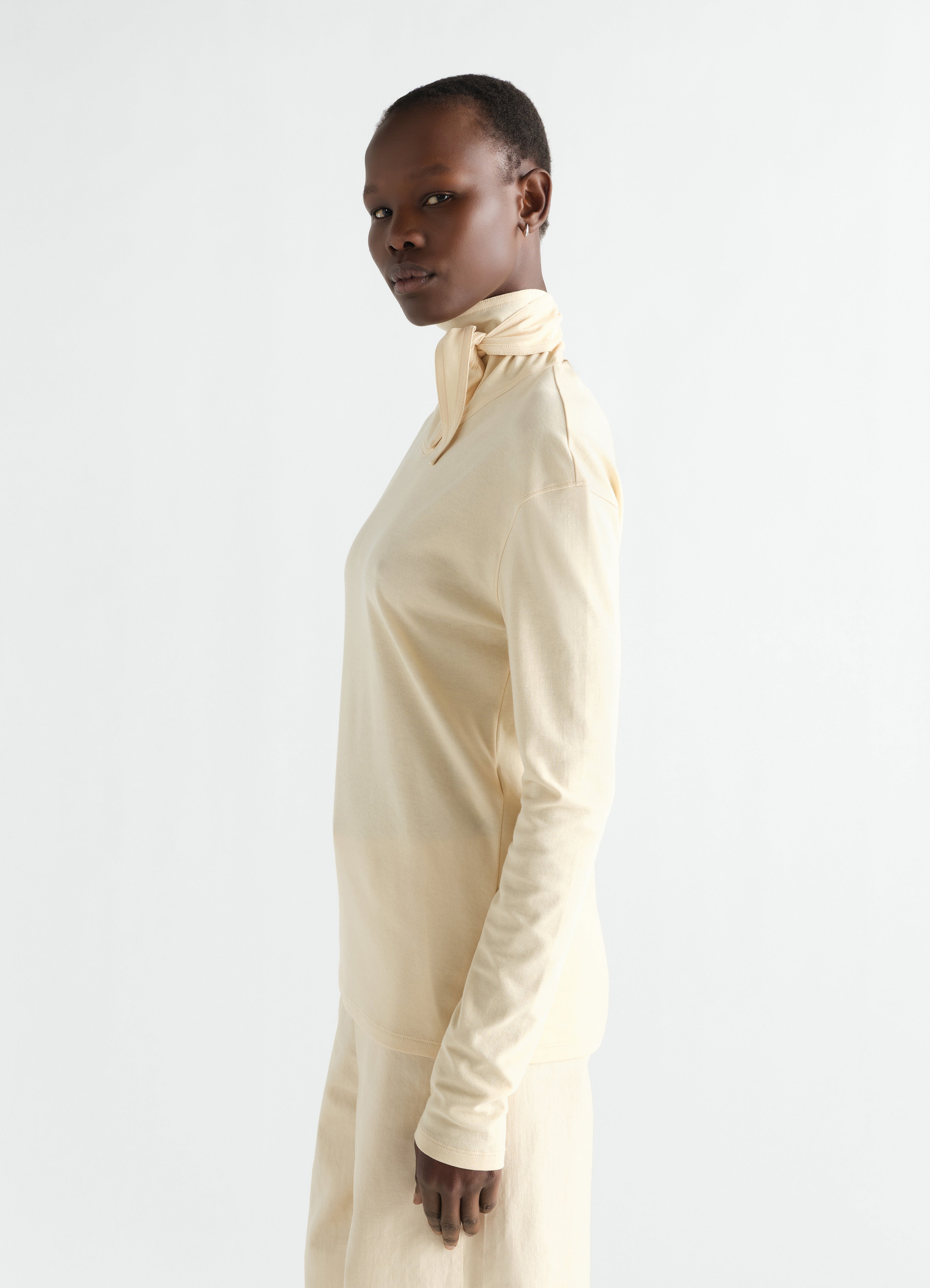 LONG-SLEEVE SCARF TOP IN SILKY JERSEY CREPE - Quinoa - Silky