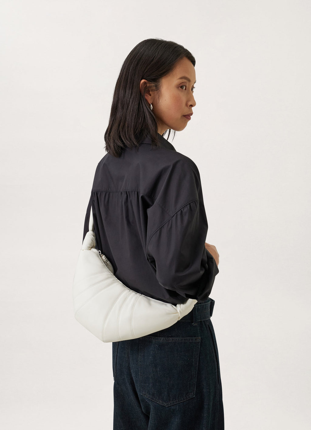 KLEINE CROISSANT-TASCHE