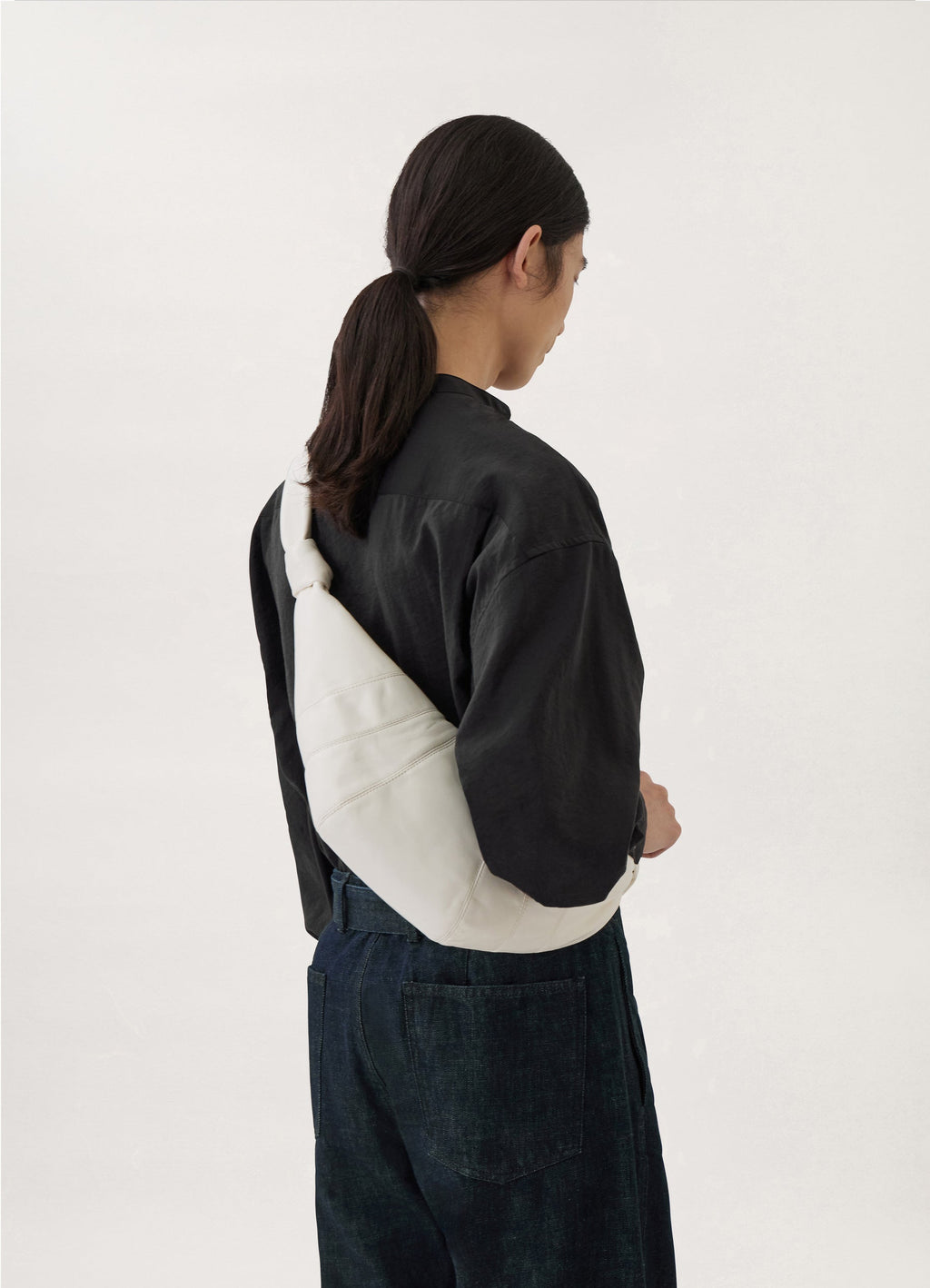 ミディアム クロワッサン バッグ