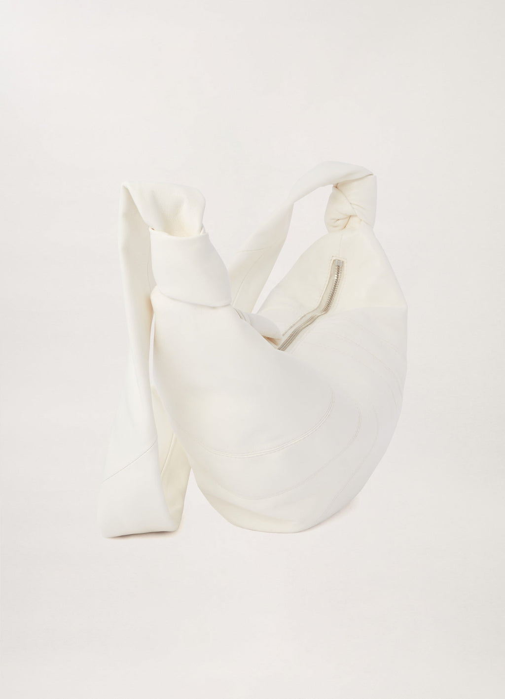 ミディアム クロワッサン バッグ