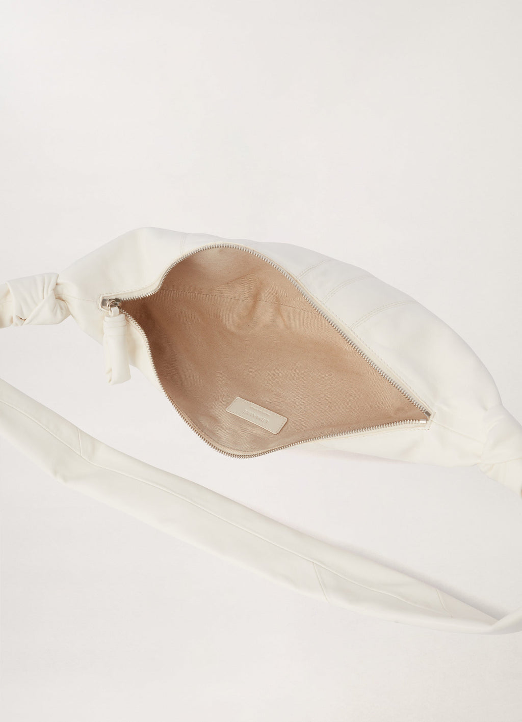 ミディアム クロワッサン バッグ