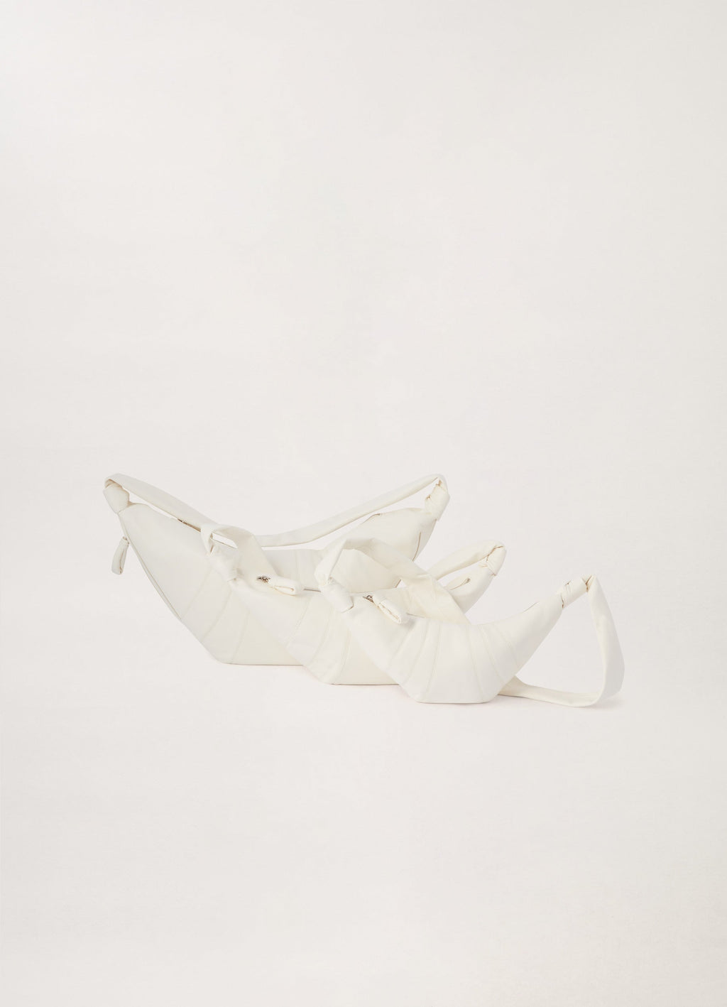 ミディアム クロワッサン バッグ