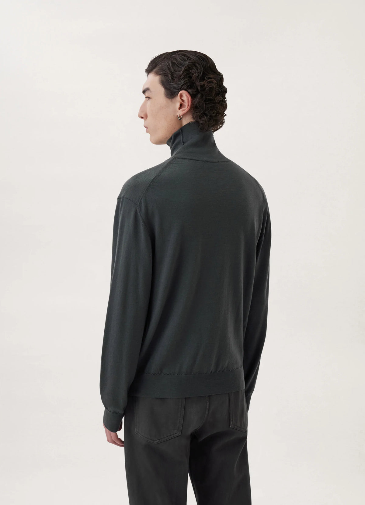 TURTLENECK SWEATER - Asphalt - Merino Wool - Men | LEMAIRE