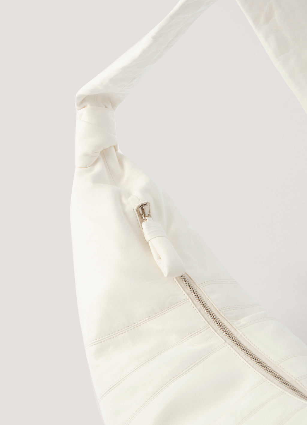 ラージ クロワッサン バッグ